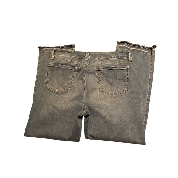 NYDJ Marilyn Straight Jeans Light Wash 12 - Picture 3 of 3